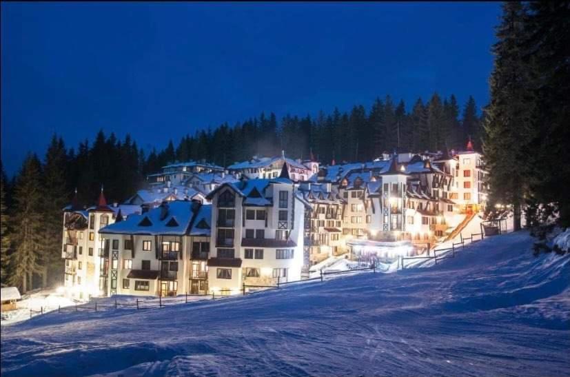 Pamporovo Apartment The Castle Екстер'єр фото