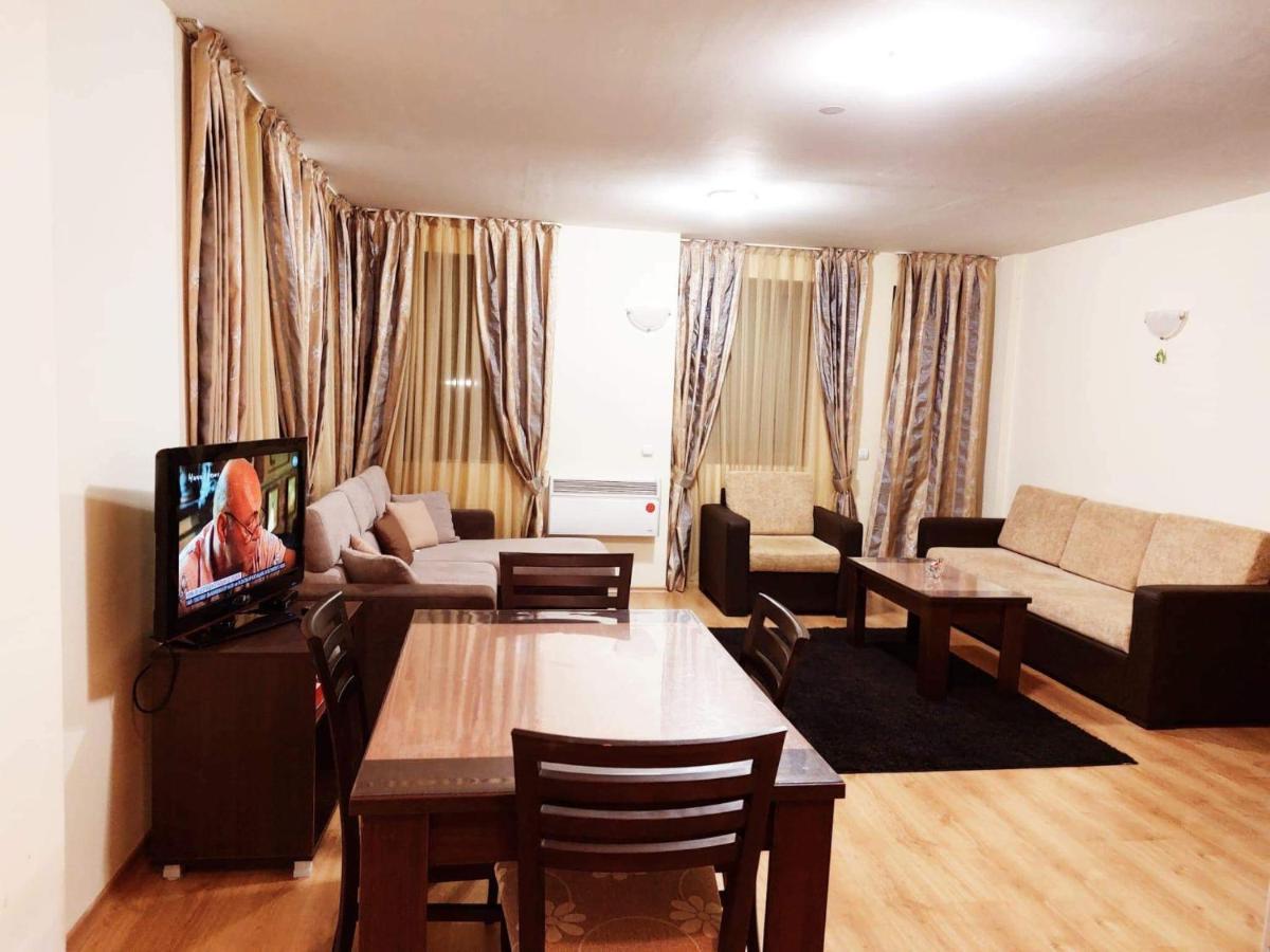 Pamporovo Apartment The Castle Екстер'єр фото