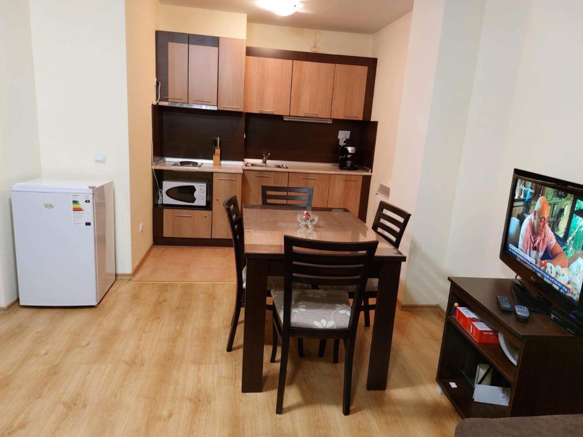 Pamporovo Apartment The Castle Екстер'єр фото
